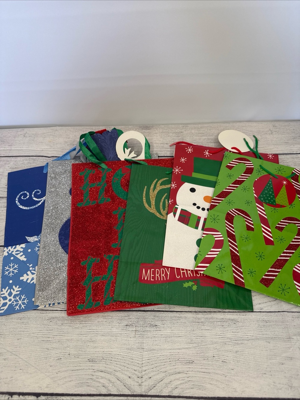 Christmas Gift Bags Bundle 6 Pieces Holiday Snowman Deer Red Blue Silver Candy